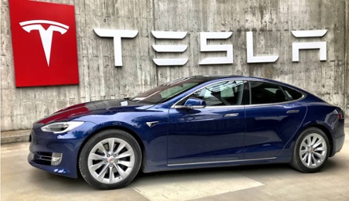 Tesla Azul 2
